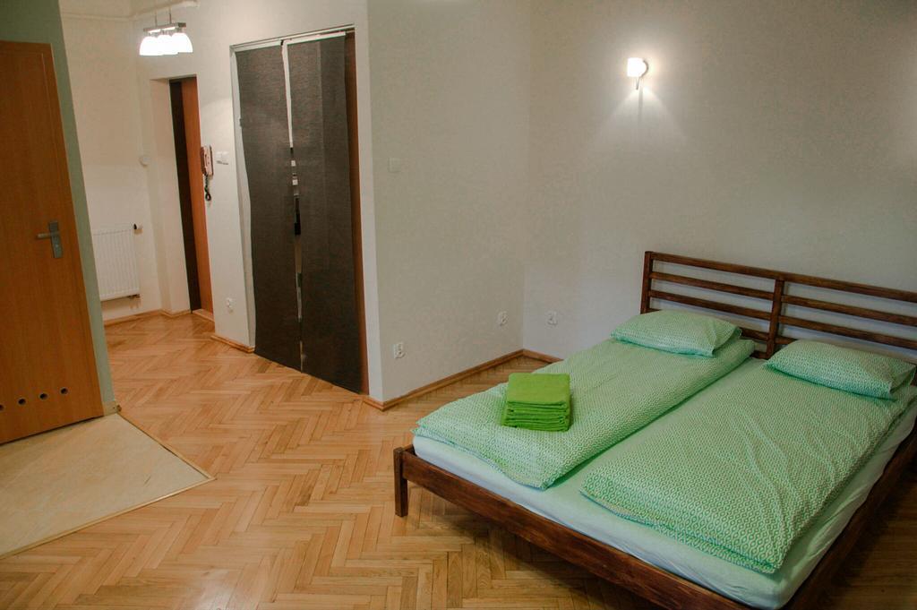 Apartamenty Stary Rynek Paderewskiego Poznan Exterior photo